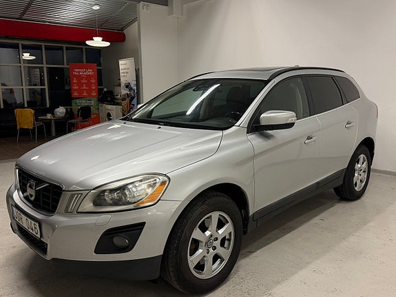 Volvo XC60 4 of 5