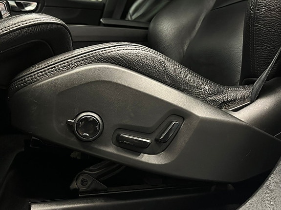 Volvo XC60 29 of 30