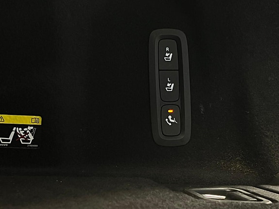 Volvo XC60 28 of 30