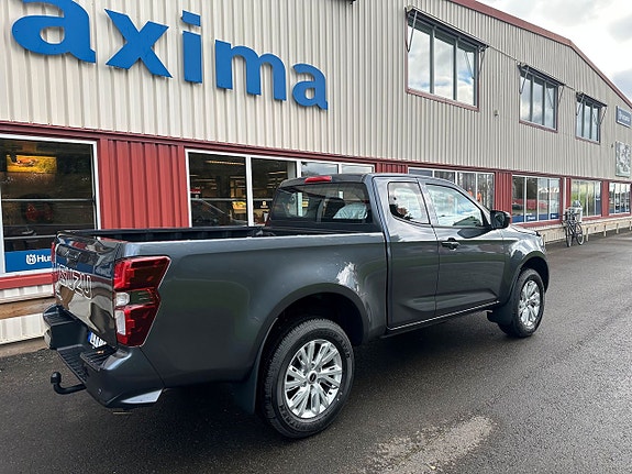 Isuzu D-max 3 of 5