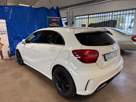 Mercedes-Benz A180 4 of 5