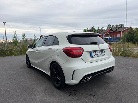 Mercedes-Benz A180 4 of 13