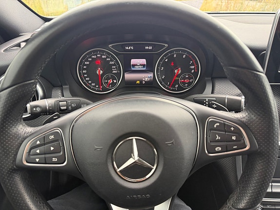 Mercedes-Benz A180 10 of 13