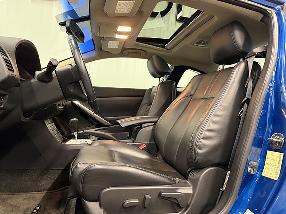 Nissan Altima 9 of 17