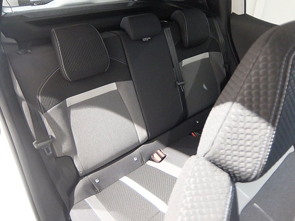 Opel Frontera 17 of 21