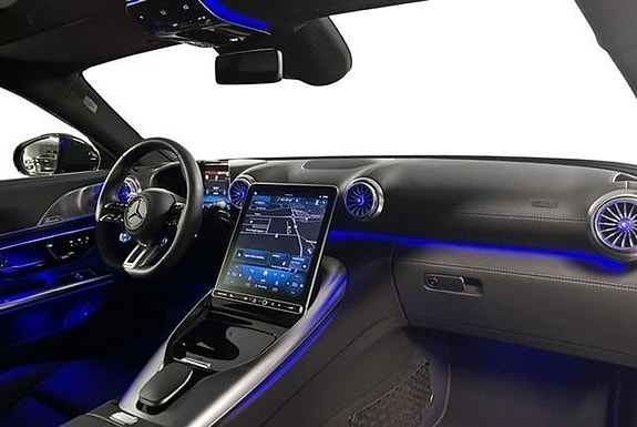 Mercedes-Benz AMG GT 63 9 of 20