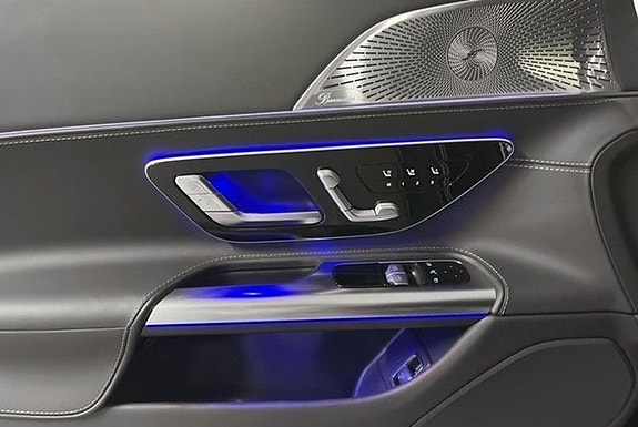 Mercedes-Benz AMG GT 63 12 of 20