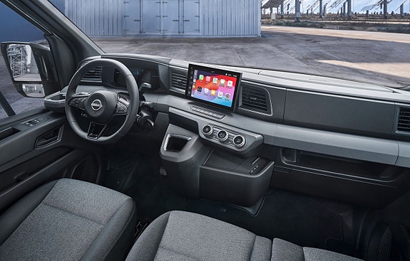 Nissan Interstar 3 of 5