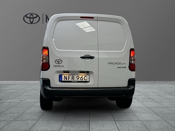 Toyota Proace City 4 of 5