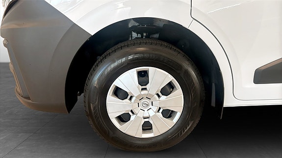 Nissan Interstar 9 of 22