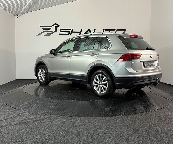 Volkswagen Tiguan 7 of 23