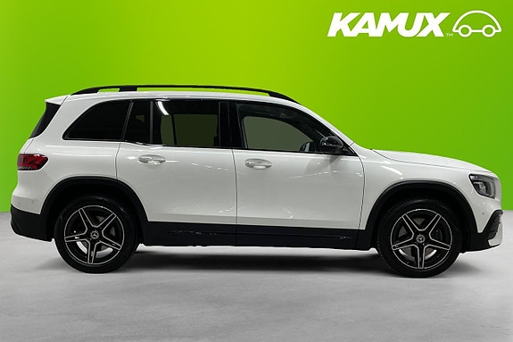 Mercedes-Benz GLB250 2 of 5