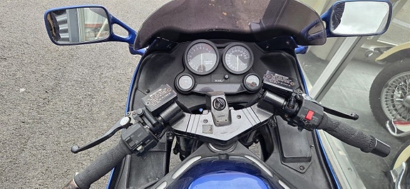 Kawasaki ZX-10 B 10 of 10