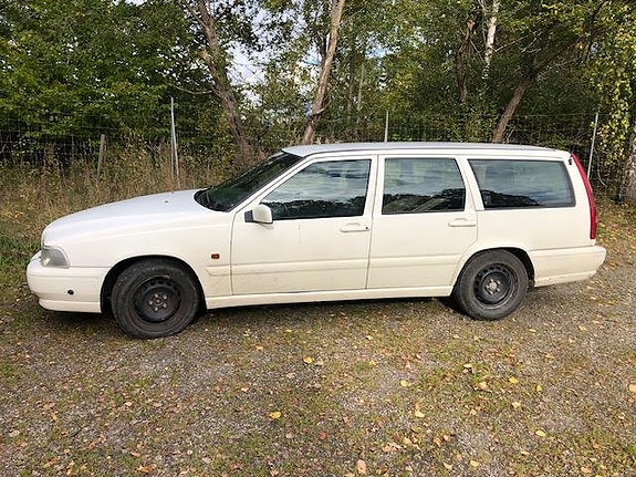 Brugt Volvo V70 2.4