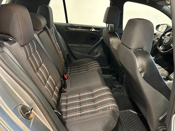 Volkswagen Golf I 8 of 10