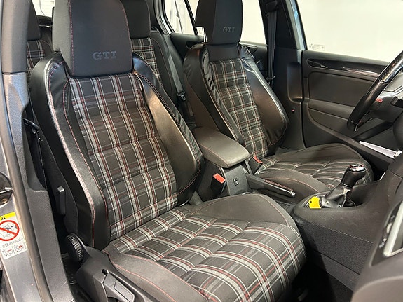 Volkswagen Golf I 6 of 10