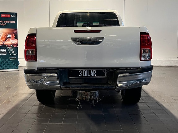 Toyota HiLux 6 of 17