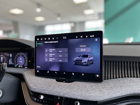 Skoda Superb 11 of 23