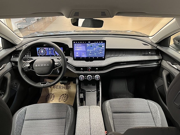 Skoda Superb 10 of 24