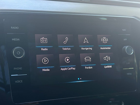 Volkswagen Passat Alltrack 24 of 30