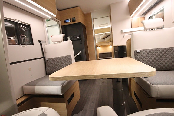 Adria Coral 60Y Edition 670 DL - Fiat HD 35L (140 hk) 13 of 22