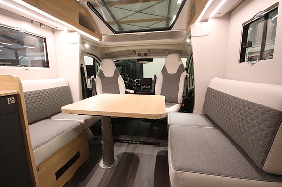 Adria Coral 60Y Edition 670 DL - Fiat HD 35L (140 hk) 8 of 22