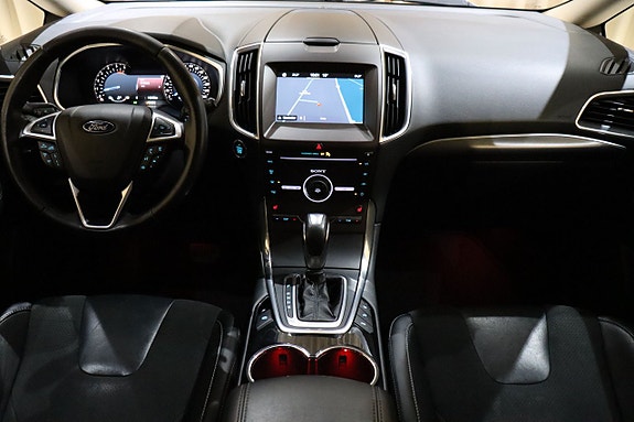 Ford S-MAX 20 of 27