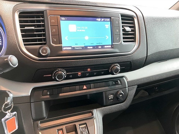 Citroen E-SpaceTourer 10 of 15