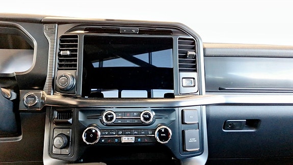 Ford F-150 8 of 12