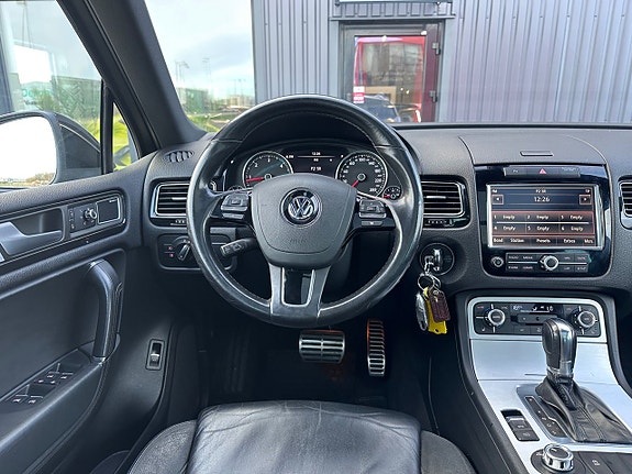 Volkswagen Touareg 13 of 25