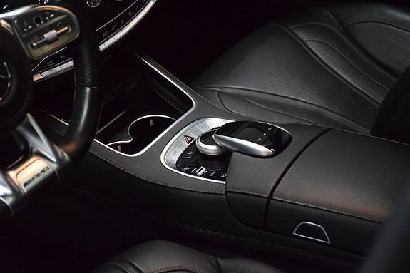 Mercedes-Benz S400 d 27 of 30