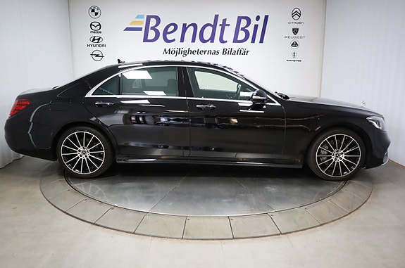 Mercedes-Benz S400 d 30 of 30