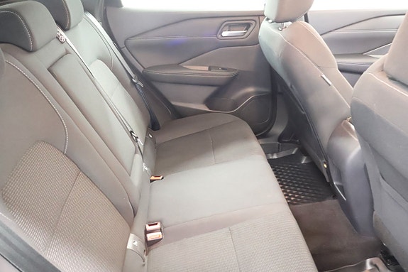 Nissan Qashqai 8 of 17