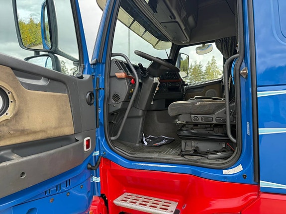 Volvo FH480 6x2 Lastväxlare Hiab 5 of 5
