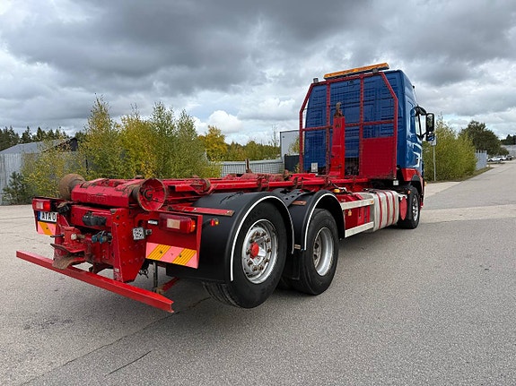 Volvo FH480 6x2 Lastväxlare Hiab 3 of 5