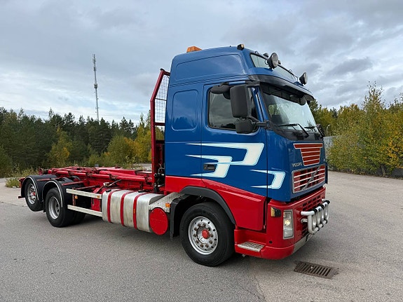 Volvo FH480 6x2 Lastväxlare Hiab 2 of 5