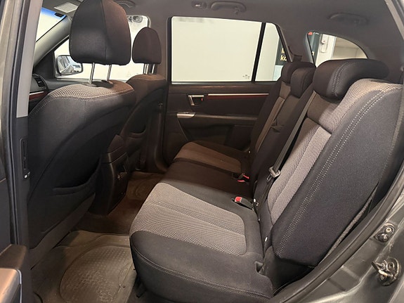 Hyundai Santa Fe 20 of 27