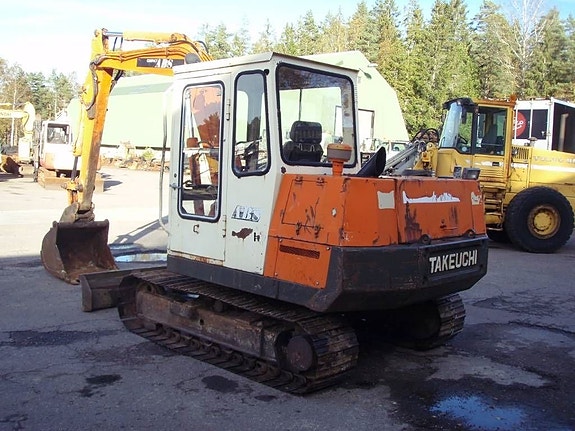 Takeuchi TB 68 S 4 of 5