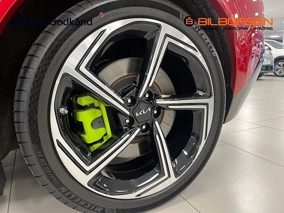 Kia EV6 15 of 17