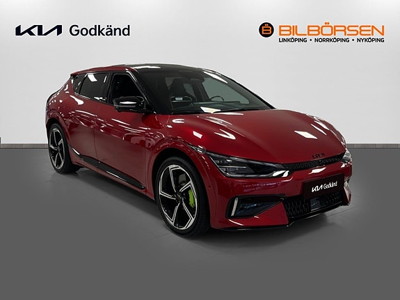 Kia EV6 3 of 17