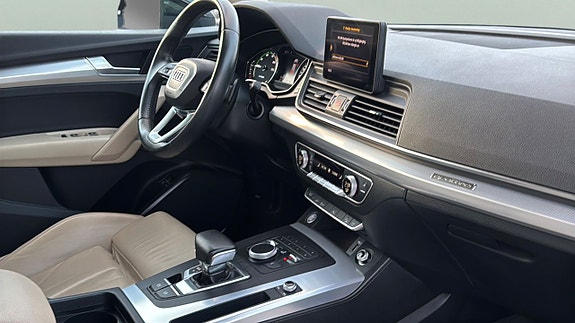Audi Q5 11 of 24