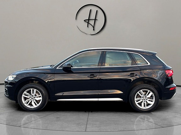 Audi Q5 7 of 24