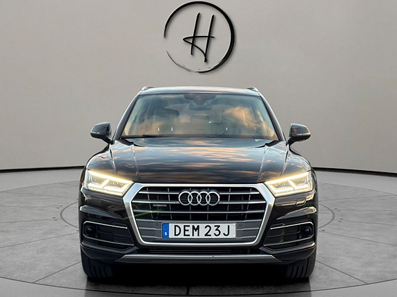 Audi Q5 3 of 5