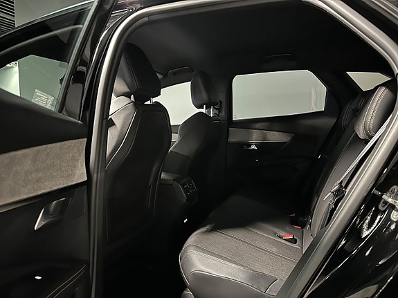 Peugeot 3008 9 of 17