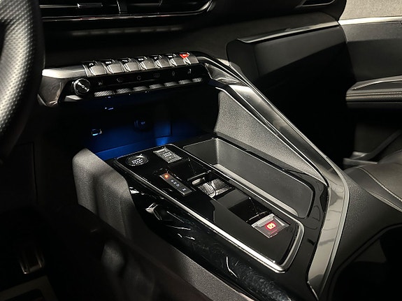 Peugeot 3008 14 of 17