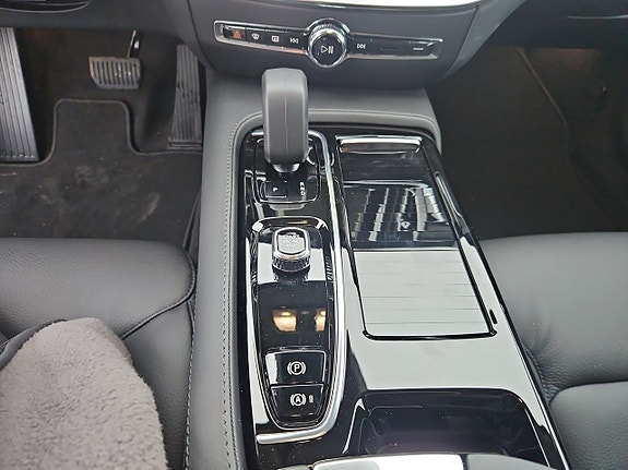Volvo V60 13 of 19