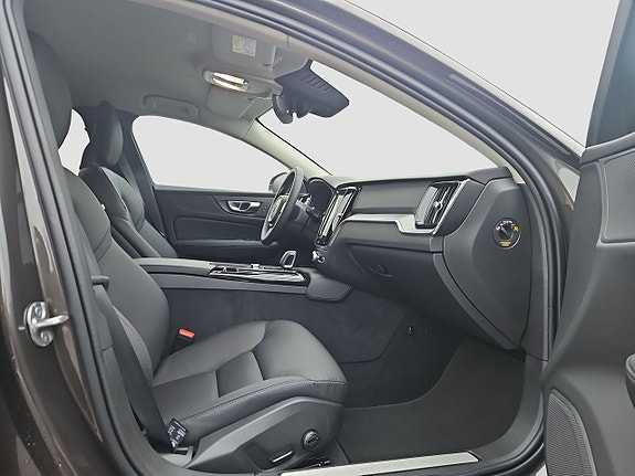 Volvo V60 15 of 19