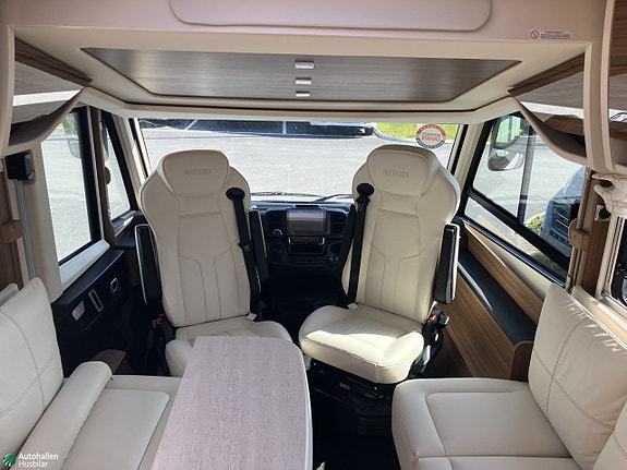 Eura Mobil Sista demo!!! Integra 760 QF ALDE 180hk Automat Skinn Bodels AC 12 of 21