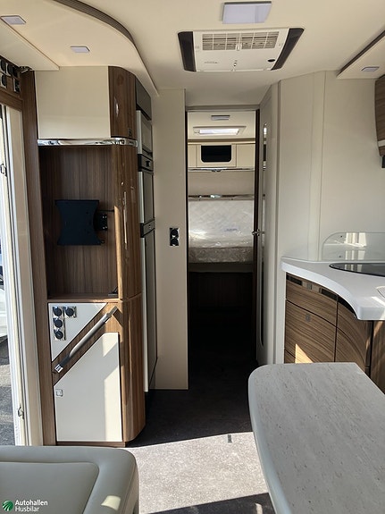 Eura Mobil Sista demo!!! Integra 760 QF ALDE 180hk Automat Skinn Bodels AC 11 of 21