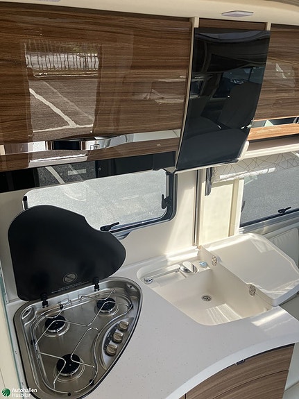Eura Mobil Sista demo!!! Integra 760 QF ALDE 180hk Automat Skinn Bodels AC 10 of 21